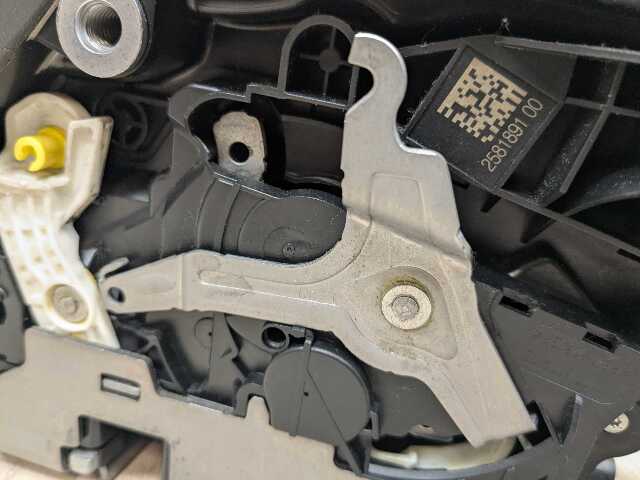 16-22 OEM BMW G11 G12 FRONT LEFT DRIVER Side Door Lock Latch Actuator SOFT CLOSE