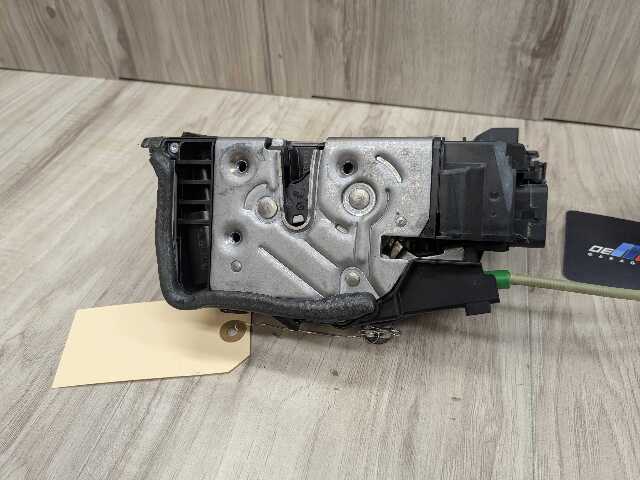 16-22 OEM BMW G11 G12 FRONT LEFT DRIVER Side Door Lock Latch Actuator SOFT CLOSE