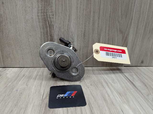 16-20 OEM BMW G11 G12 750 G30 M550 Engine N63R HPFP High Pressure Fuel Pump 5-8