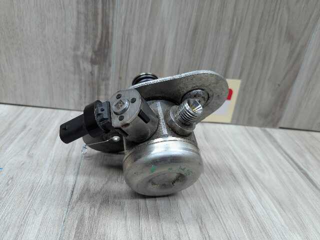 16-20 OEM BMW G11 G12 750 G30 M550 Engine N63R HPFP High Pressure Fuel Pump 1-4