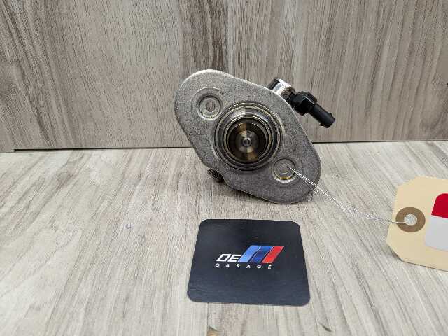 16-20 OEM BMW G11 G12 750 G30 M550 Engine N63R HPFP High Pressure Fuel Pump 1-4