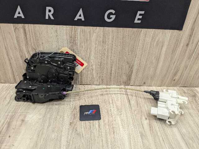 16-22 OEM BMW G11 G12 FRONT RIGHT PASSENGER  Door Lock Latch Actuator SOFT CLOSE