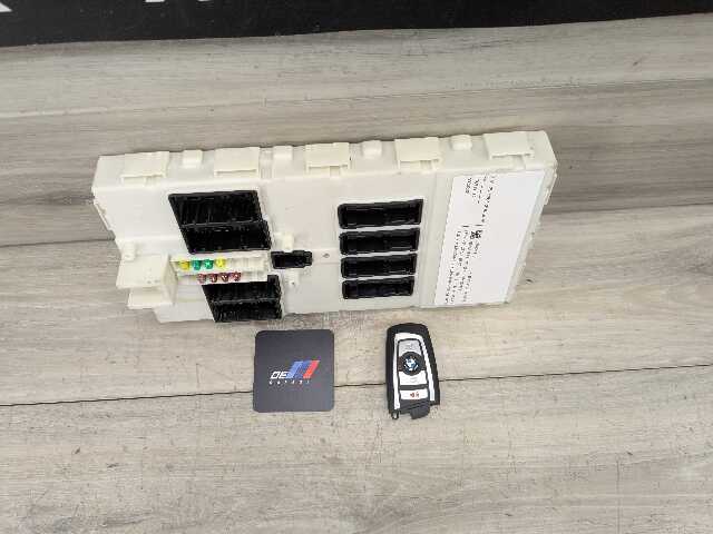 OEM BMW F30 F32 F33 F36 F80 F82 F83 Body Control Junction Box Module FEM + Key
