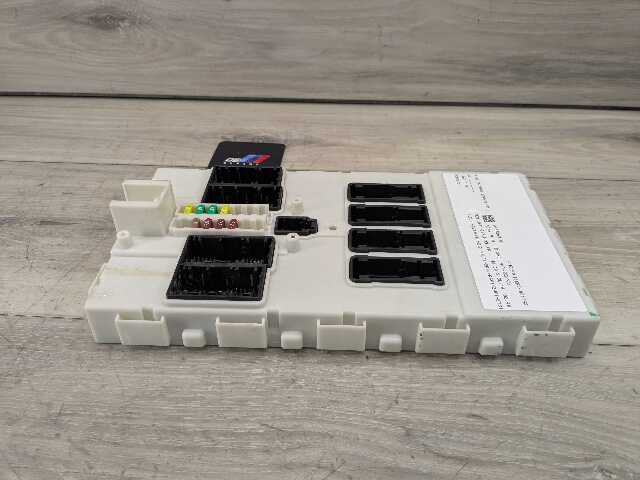 OEM BMW F30 F32 F33 F36 F80 F82 F83 Body Control Junction Box Module FEM + Key