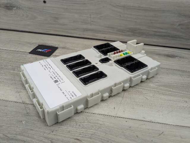 OEM BMW F30 F32 F33 F36 F80 F82 F83 Body Control Junction Box Module FEM + Key