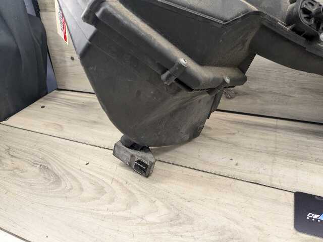 15-20 OEM BMW F80 F82 F83 F87 M2 M3 M4 Left Driver Air Intake Filter Airbox S55