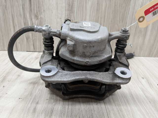 OEM BMW G01 G20 G22 G23 G26 G29 X3 330 430 FRONT Right Passenger Brake Caliper