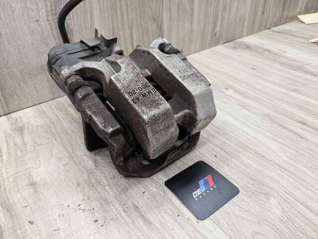 OEM BMW G20 G22 G23 G26 G42 330 M340 430 M440 FRONT Left Driver Brake Caliper