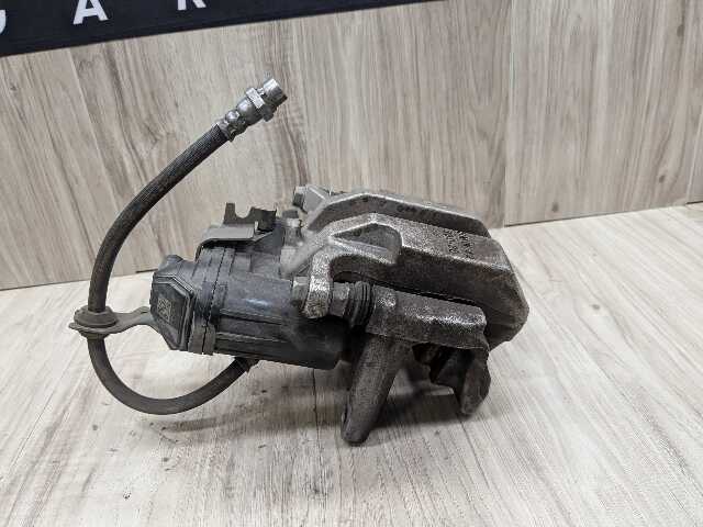 OEM BMW G20 G22 G23 G26 G42 330 M340 430 M440 FRONT Left Driver Brake Caliper
