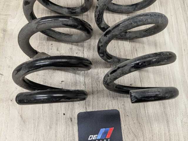19-24 OEM BMW G29 Z4 30i RWD Rear Left Right Suspension Coil Springs PAIR