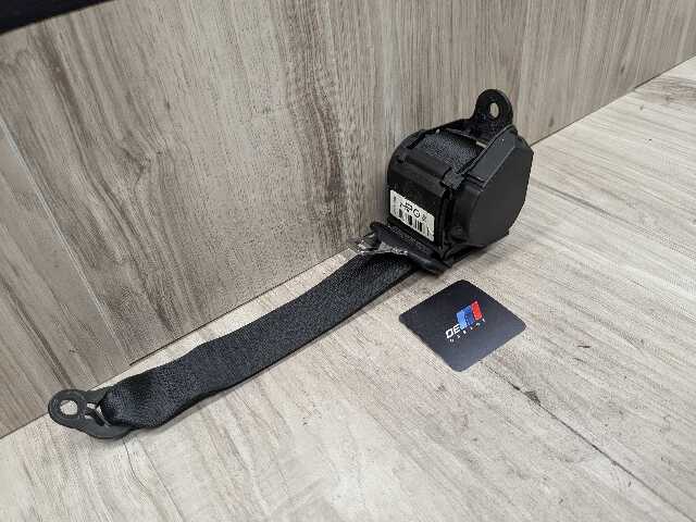OEM BMW F22 F32 F36 F82 F87 M4 REAR Left Right Upper Seat Belt Retractor Black