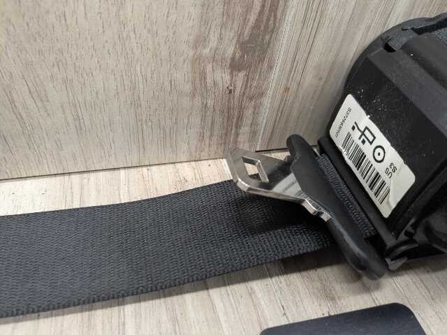 OEM BMW F22 F32 F36 F82 F87 M4 REAR Left Right Upper Seat Belt Retractor Black