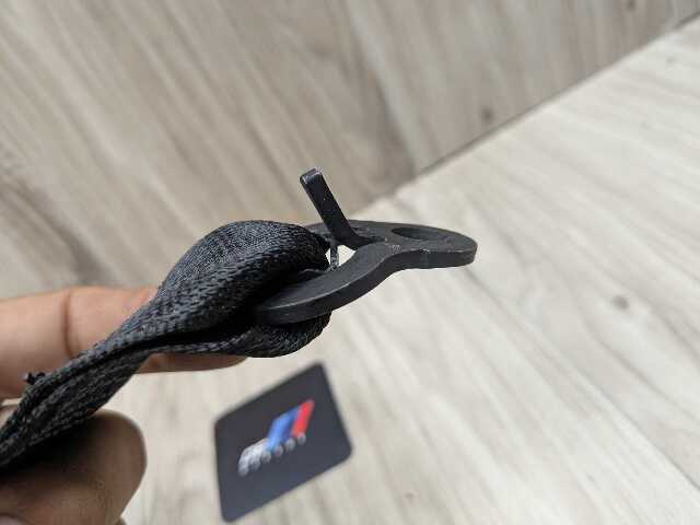 OEM BMW F22 F32 F36 F82 F87 M4 REAR Left Right Upper Seat Belt Retractor Black