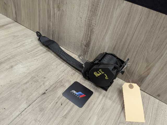 OEM BMW F22 F32 F36 F82 F87 M4 REAR Left Right Upper Seat Belt Retractor Black