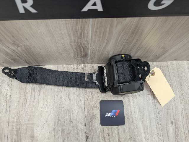 OEM BMW F22 F32 F36 F82 F87 M4 REAR Left Right Upper Seat Belt Retractor Black