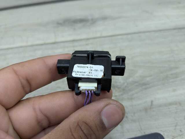 15-20 OEM BMW F80 F82 F83 M3 M4 Center Console Drive Logic Switch Button