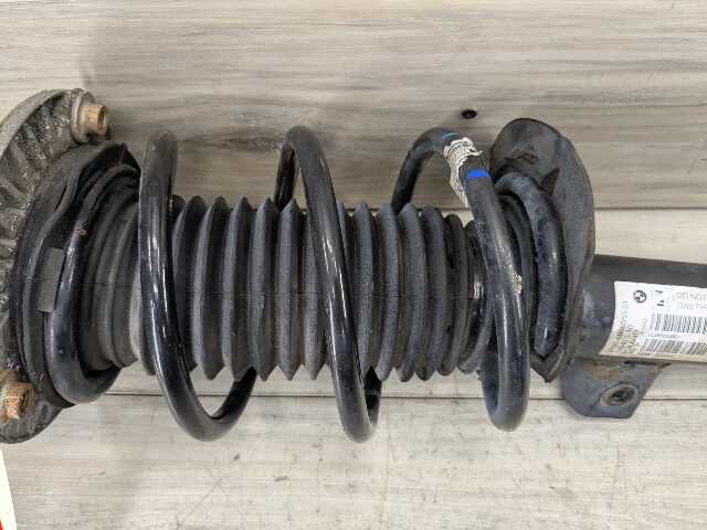 12-18 OEM BMW F31 328iX 328dX Front Left Driver Strut Sock Absorber Spring AWD