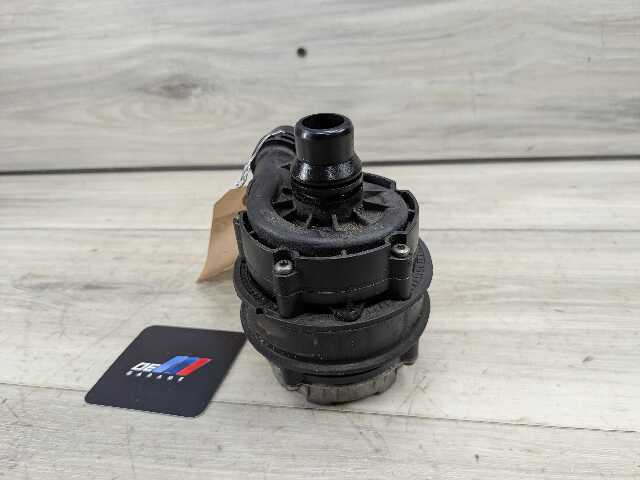 OEM BMW F22 F30 F32 F36 F80 M3 M4 Engine B46 S55 Auxiliary Electric Water Pump