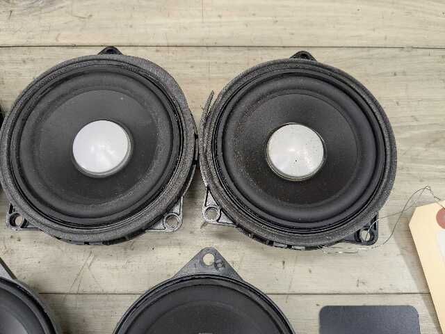 OEM BMW F30 F32 F36 F80 F82 M3 HARMAN KARDON Audio Sound Speaker Subwoofer SET