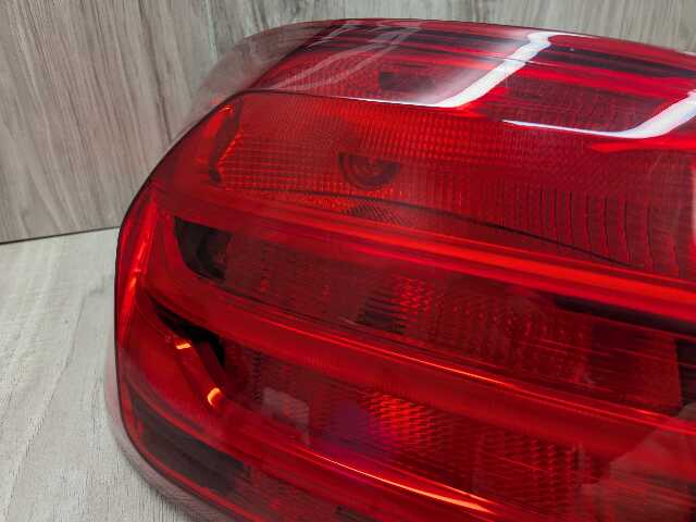 14-17 OEM BMW F32 F33 F36 F82 F83 M4 PRE-LCI Rear Left Driver Outer Tail Light