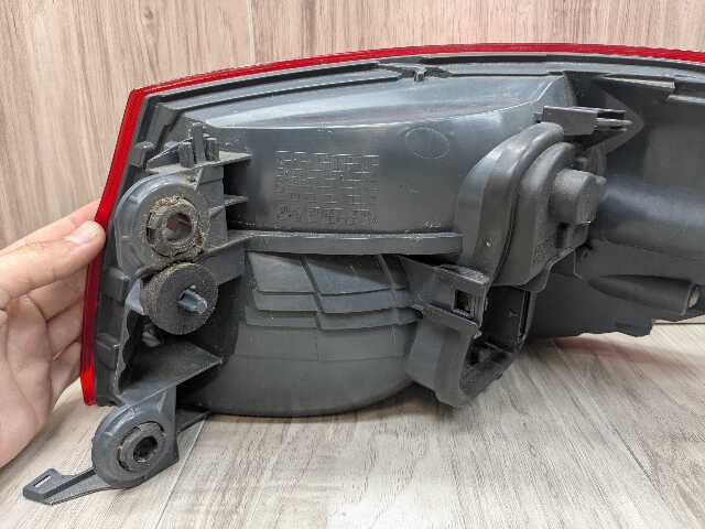 14-17 OEM BMW F32 F33 F36 F82 F83 M4 PRE-LCI Rear Left Driver Outer Tail Light