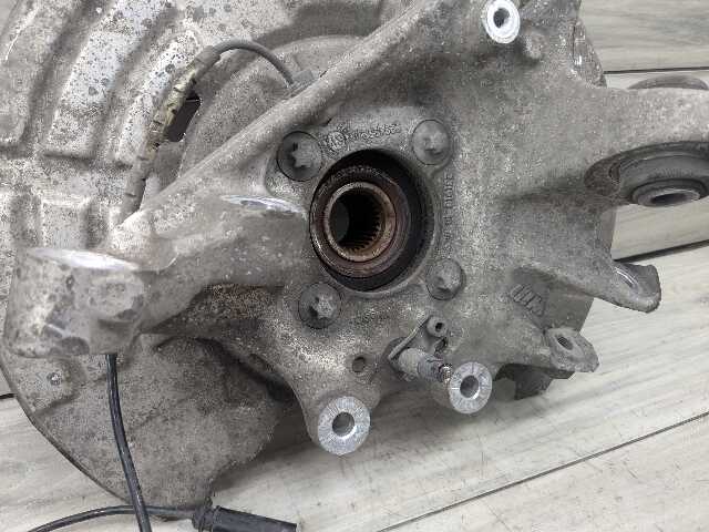 OEM BMW F80 F82 F83 F87 M3 M4 Front Right Passenger Hub Spindle Knuckle Bearing