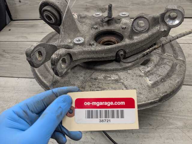 OEM BMW F80 F82 F83 F87 M3 M4 Front Right Passenger Hub Spindle Knuckle Bearing