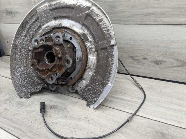 OEM BMW F80 F82 F83 F87 M3 M4 Front Right Passenger Hub Spindle Knuckle Bearing