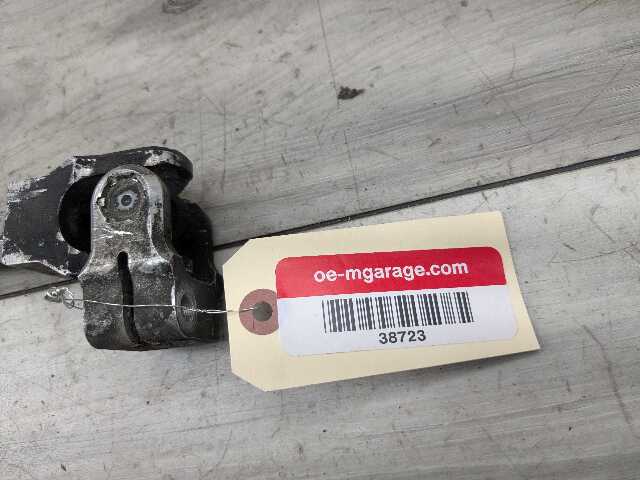 15-20 OEM BMW F80 F82 F83 F87 M2 M3 M4 Lower Steering Column Linkage Joint Shaft