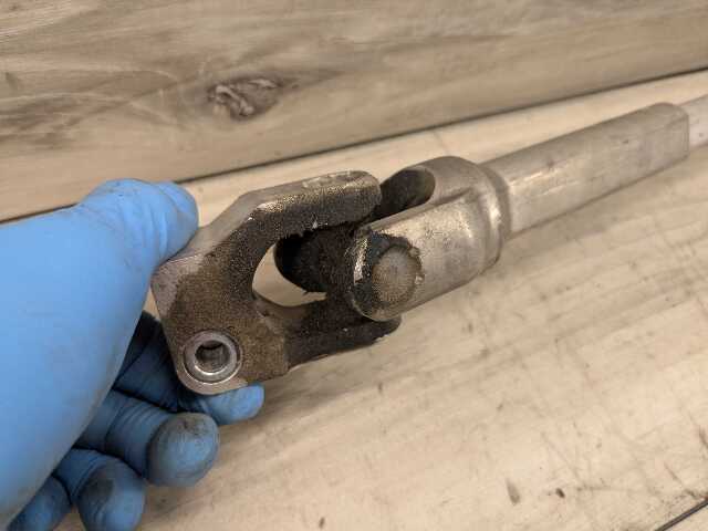 15-20 OEM BMW F80 F82 F83 F87 M2 M3 M4 Lower Steering Column Linkage Joint Shaft