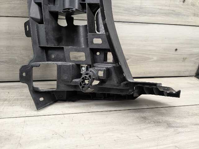 RH brackets pair
