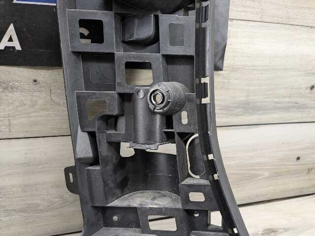 RH brackets pair