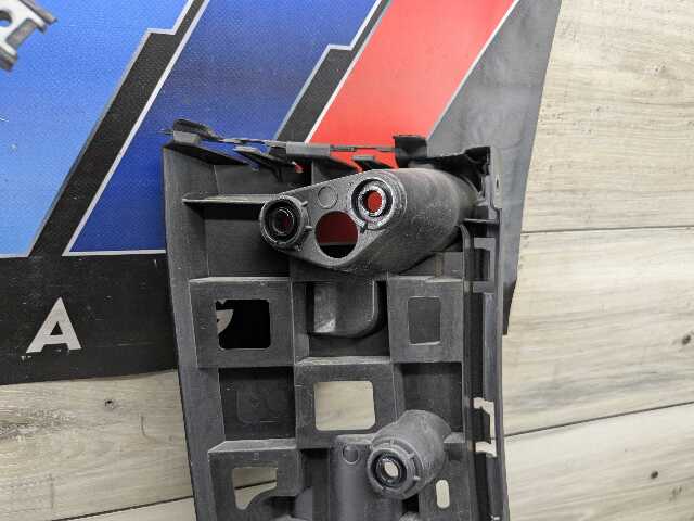 RH brackets pair