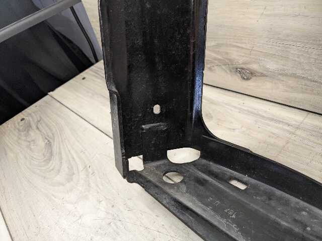 OEM BMW F95 G05 G06 G07 X5 X7 Front Left Driver Reinforcement Radiator Bracket
