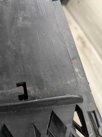 09-11 OEM BMW E90 328 LCI Front Bumper Lower Left Right Center Grilles (3)