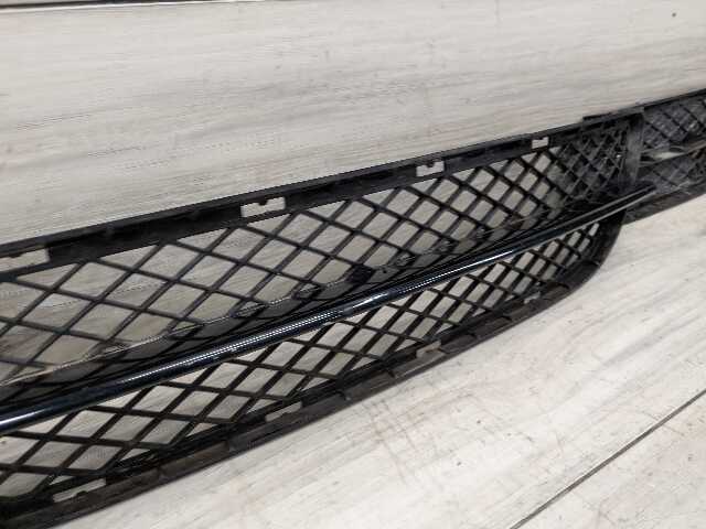 09-11 OEM BMW E90 328 LCI Front Bumper Lower Left Right Center Grilles (3)