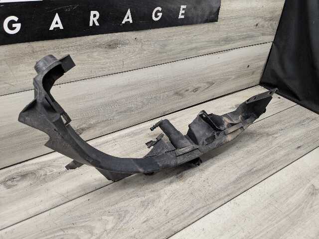 09-11 BMW E90 328 335 LCI Front Right Passenger Side Headlight Arm Bracket Mount