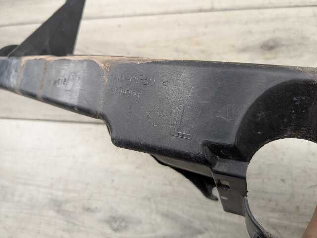 09-11 BMW E90 328 335 LCI Front Left Driver Side Headlight Arm Bracket Mount