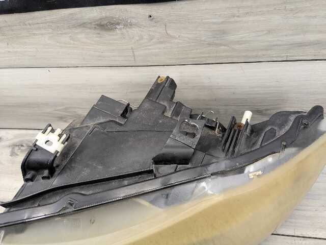 09-11 OEM BMW E90 E91 328 335 LCI Left Driver Halogen Headlight + Modules VALEO