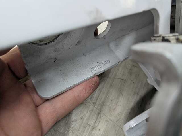 OEM BMW F22 F23 F30 F32 F33 F36 F80 F82 F83 Left Right Hood Hinges PAIR Silver
