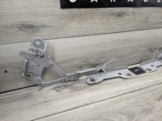 OEM BMW F22 F23 F30 F32 F33 F36 F80 F82 F83 Left Right Hood Hinges PAIR Silver