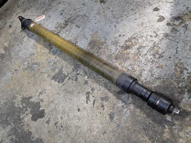 15-18 OEM BMW F80 F82 F83 M3 M4 Rear Drive Shaft Driveshaft Single CARBON FIBER