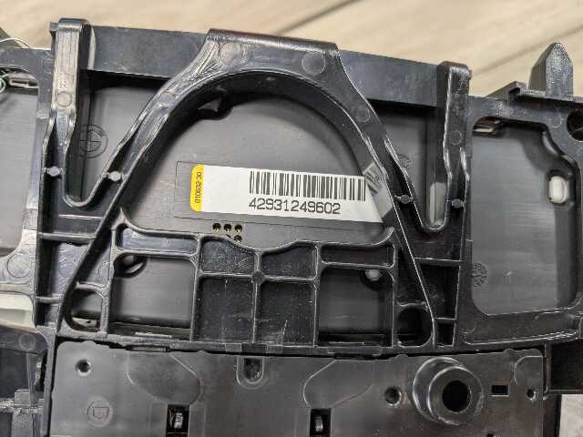 OEM BMW F22 F30 F32 F36 F80 F82 M4 Headliner Roof Console Dome Light SOS Switch