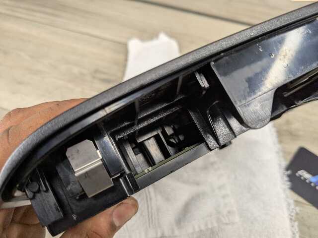 OEM BMW F22 F30 F32 F36 F80 F82 M4 Headliner Roof Console Dome Light SOS Switch