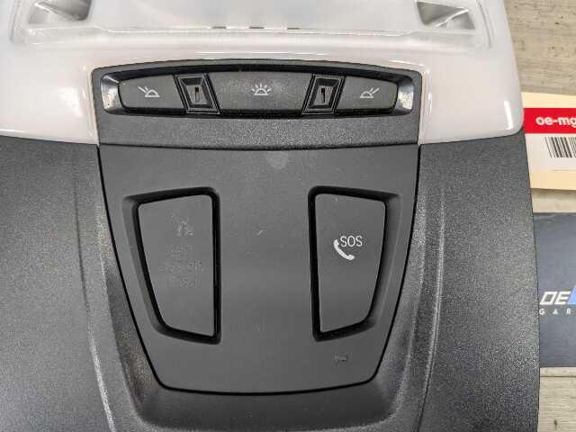 OEM BMW F22 F30 F32 F36 F80 F82 M4 Headliner Roof Console Dome Light SOS Switch