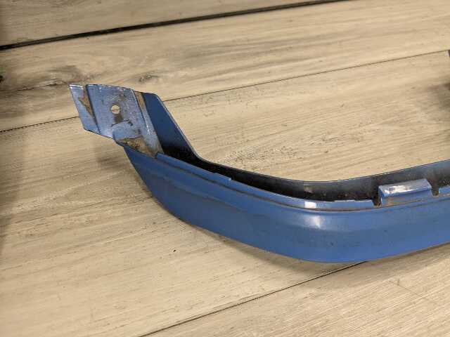 15-20 OEM BMW F80 F82 F83 M3 M4 REAR Bumper Cover Lower Diffuser Blue B68
