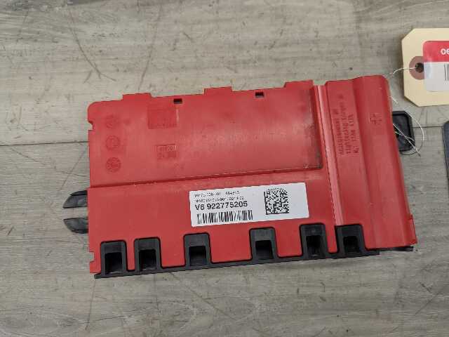 OEM BMW F22 F30 F32 F36 F80 F82 Positive Battery Distributor B+ Power Fuse Box