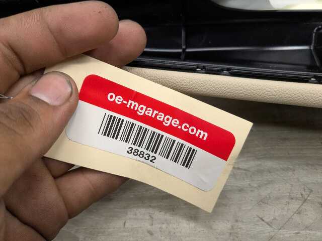 19-25 OEM BMW G05 X5 REAR Right Passenger Side Seat Bolster SRS Airbag Air Bag
