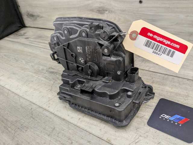 OEM BMW F95 F96 G05 G06 G07 X5 X6 X7 Rear Left Driver Door Lock Latch Actuator