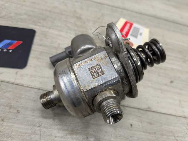 15-20 OEM BMW F80 F82 F83 F87 M2 M3 M4 Engine S55 HPFP High Pressure Fuel Pump